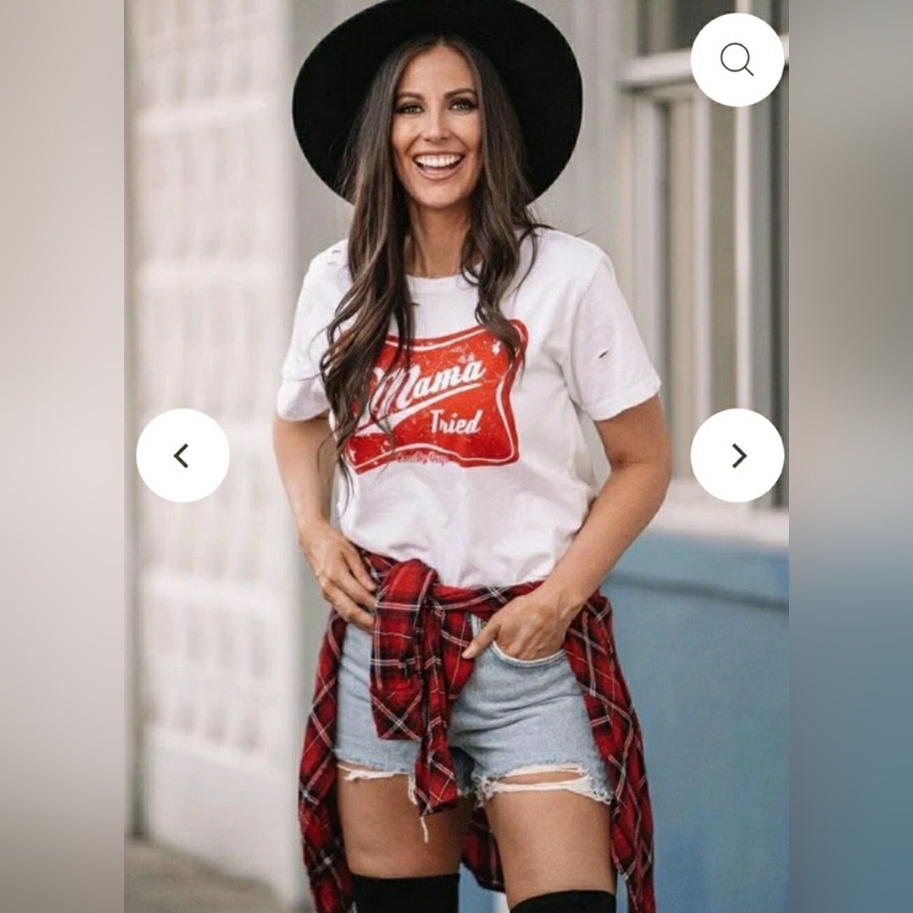 COUNTRY DEEP MAMA TRIED DISTRESSED TEE